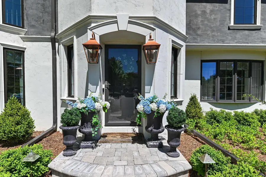 134 E Trillium Ct, Mequon, WI 53092 - #2