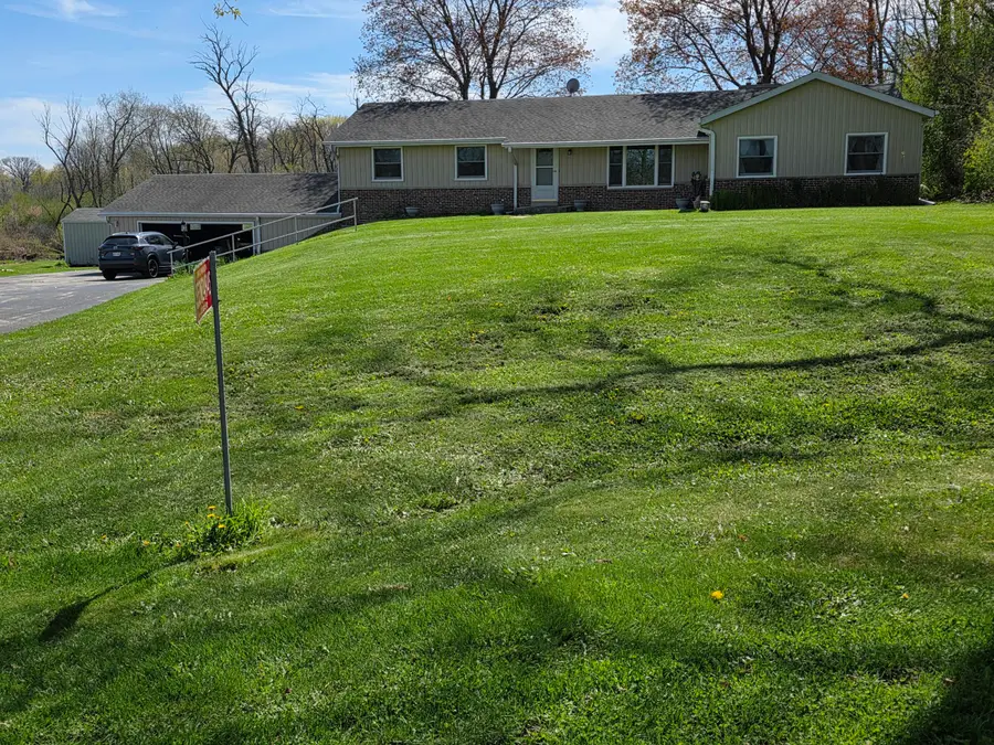 S53W24945 Glendale Rd, Waukesha, WI 53189 - #3