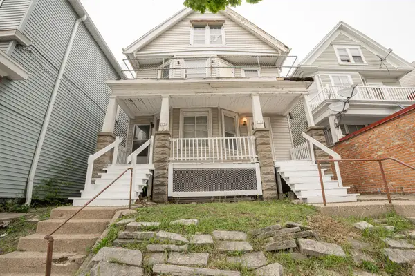 2232 W Mitchell St, Milwaukee, WI 53204