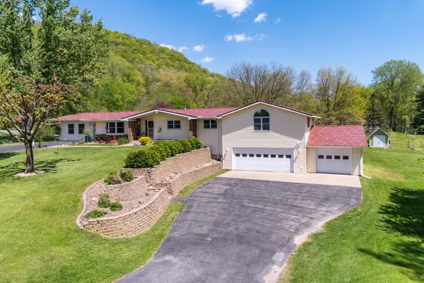 N3690 Lux Ln, Bergen, WI 54601
