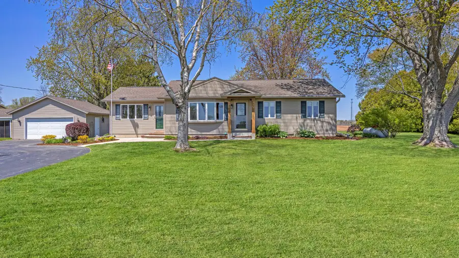 W2184 Rowe Rd, Herman, WI 53083 - #3