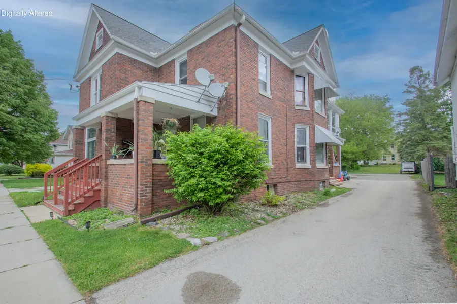 217 S 7th St, Watertown, WI 53094 - #2