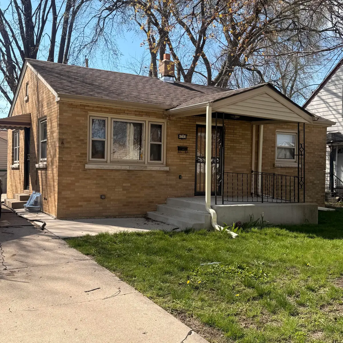 4741 N 50th St, Milwaukee, WI 53218 - #1