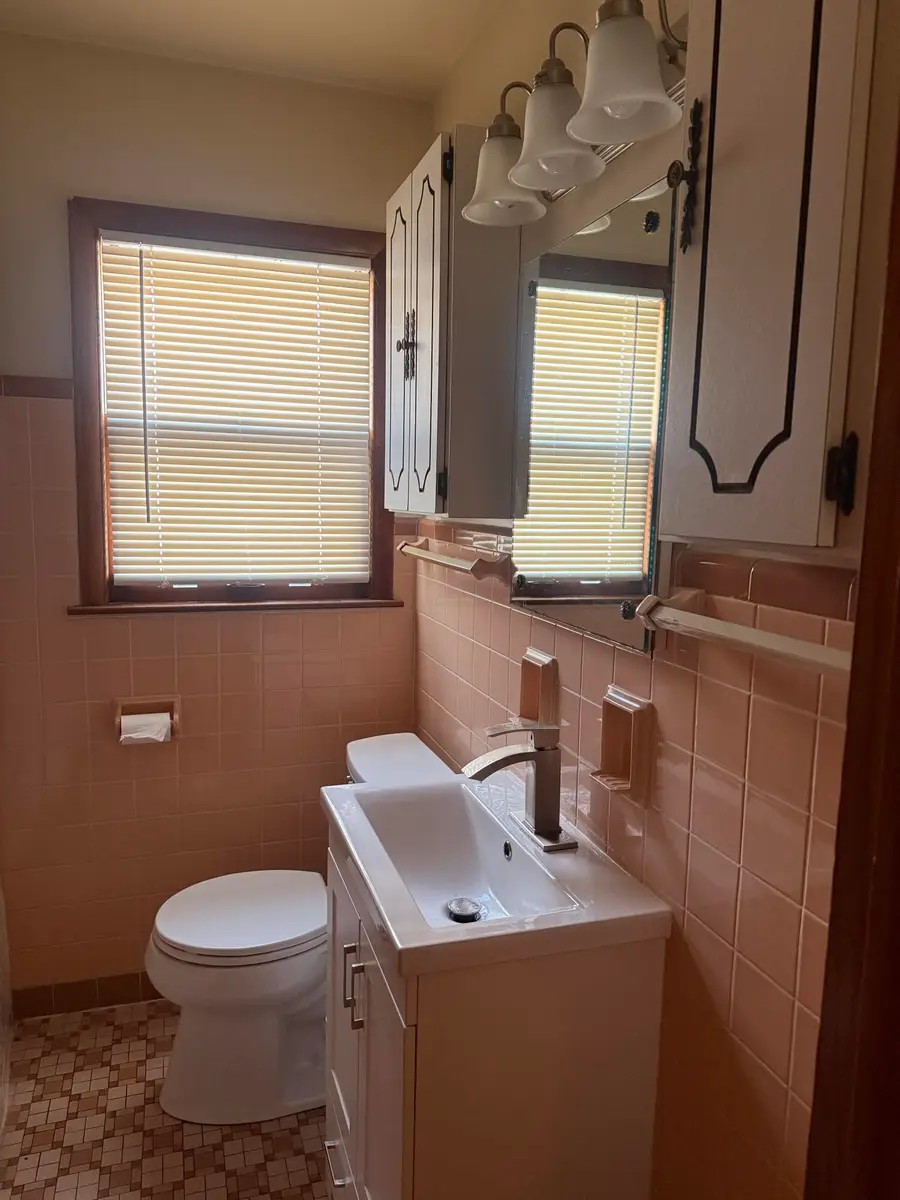 4741 N 50th St, Milwaukee, WI 53218 - #2