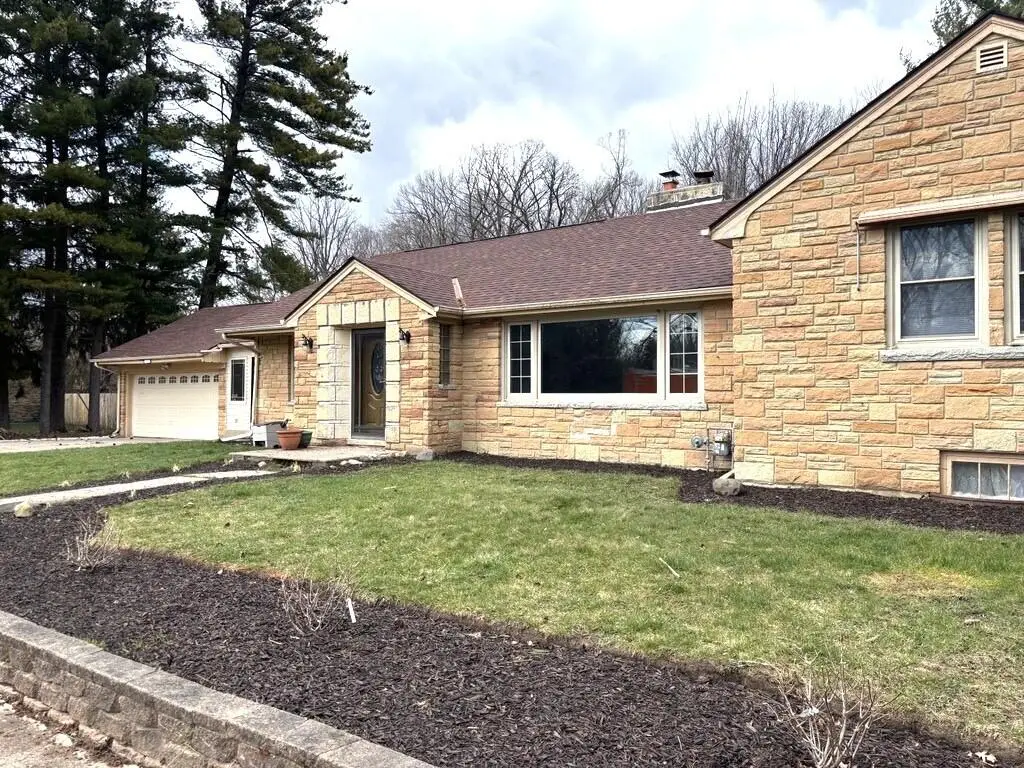 N48W15032 W Lisbon Rd, Menomonee Falls, WI 53051 - #1