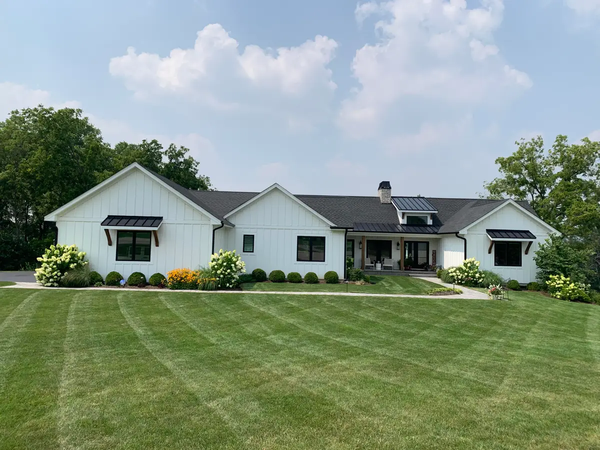 W4464 Lakeview Glen Dr, Lake Geneva, WI 53147 - #1