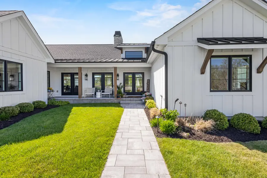 W4464 Lakeview Glen Dr, Lake Geneva, WI 53147 - #2