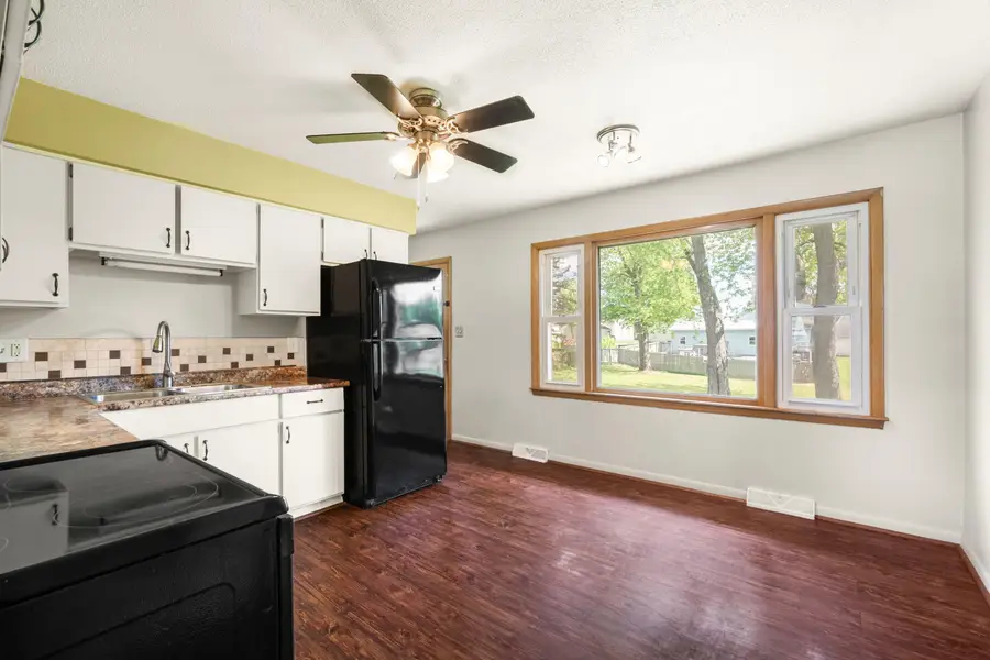 311 Washington Ave, Fredonia, WI 53021 - #3