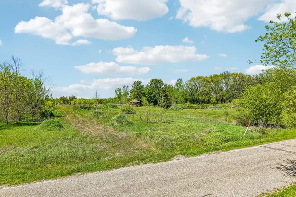W7760 Conservation Rd, Lake Mills, WI 53551