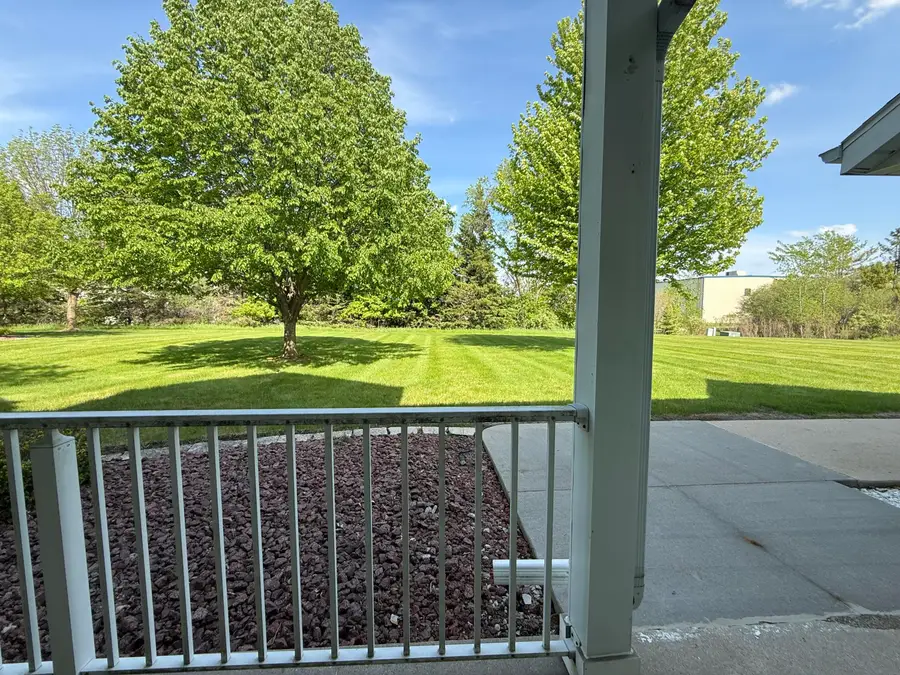 234 Minz Park Cir, West Bend, WI 53095 - #2