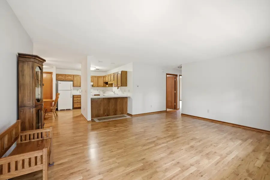 234 Minz Park Cir, West Bend, WI 53095 - #3