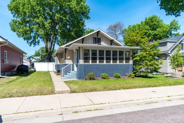 1216 East Ave S, La Crosse, WI 54601