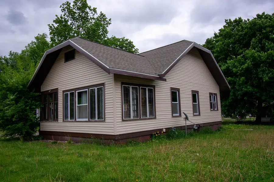 1121 Williams St, Lake Geneva, WI 53147 - #2