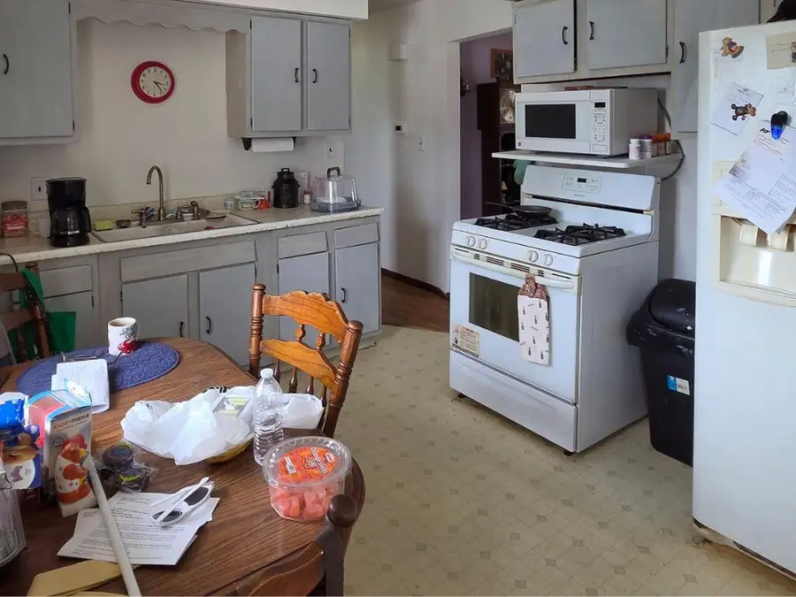 4608 39th Ave, Kenosha, WI 53144 - #3