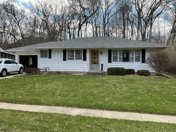 717 Cloute St, Fort Atkinson, WI 53538