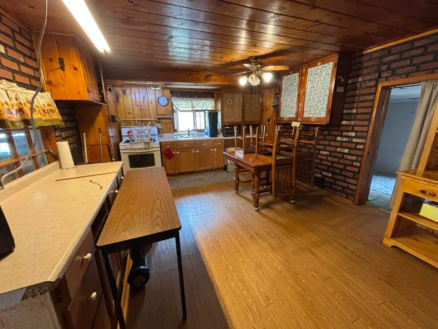 W164N9039 Water St, Menomonee Falls, WI 53051 - #2