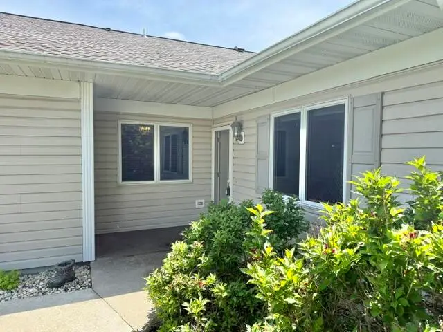 400 S Rice St, Whitewater, WI 53190 - #2