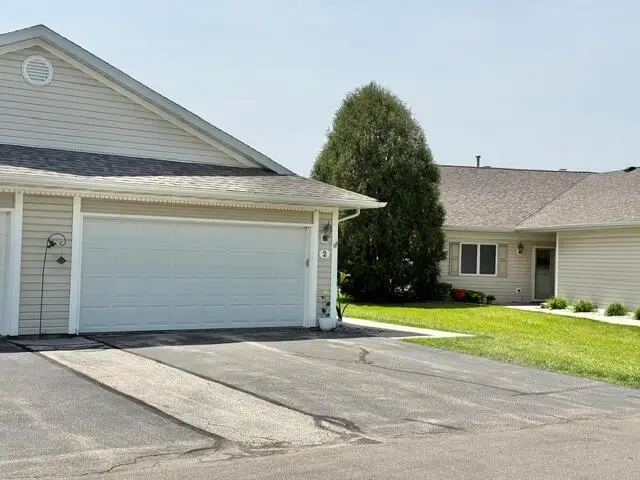 400 S Rice St, Whitewater, WI 53190 - #3