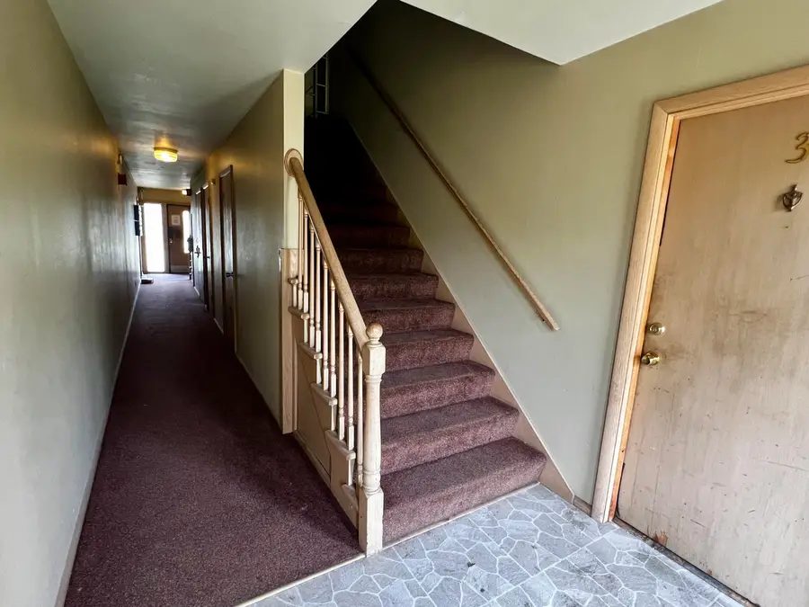 8708 W Villard Ave, Milwaukee, WI 53225 - #3