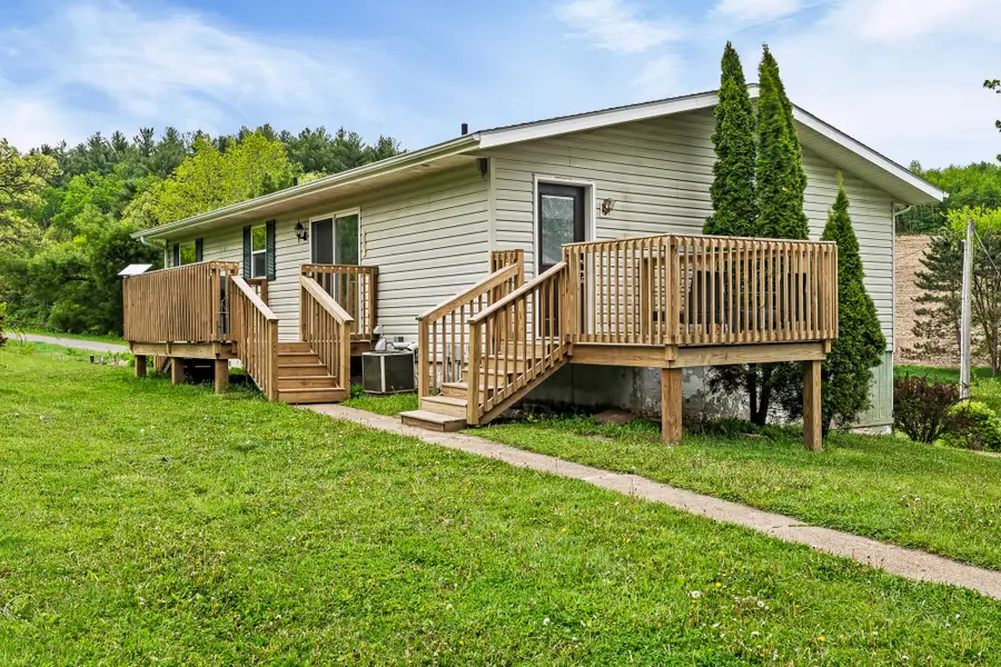 N28504 Bradley Rd, Preston, WI 54616 - #3