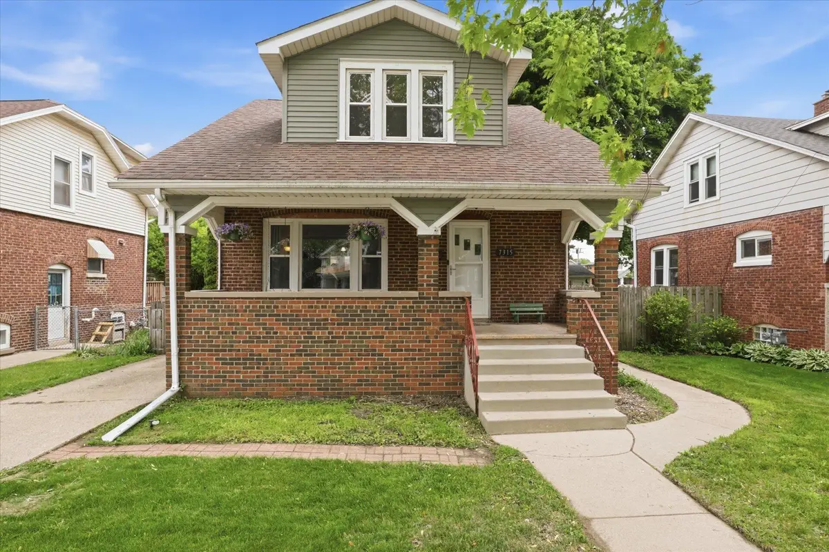 7315 10th Ave, Kenosha, WI 53143 - #1