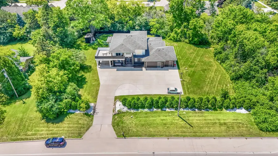 7341 S 76th St, Franklin, WI 53132 - #2