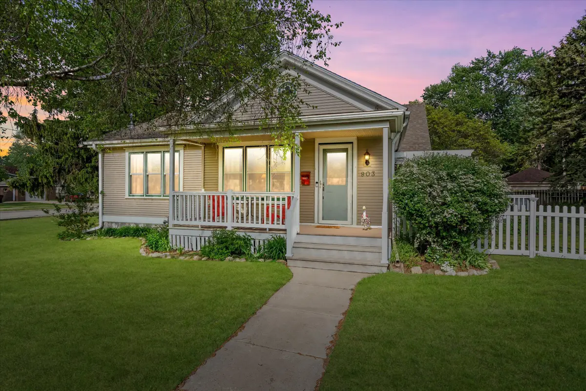 903 N Chicago Ave, South Milwaukee, WI 53172 - #1