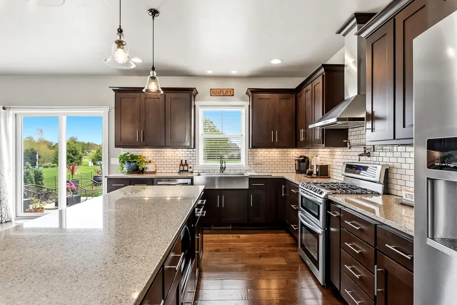 6735 Lone Oak Dr, Wilson, WI 53081 - #3