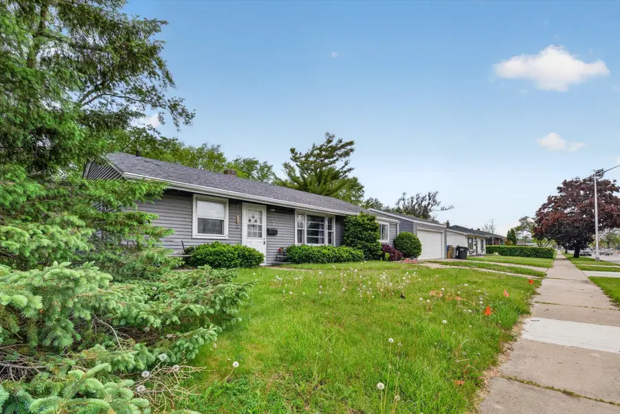 5426 39th Ave, Kenosha, WI 53144 - #3