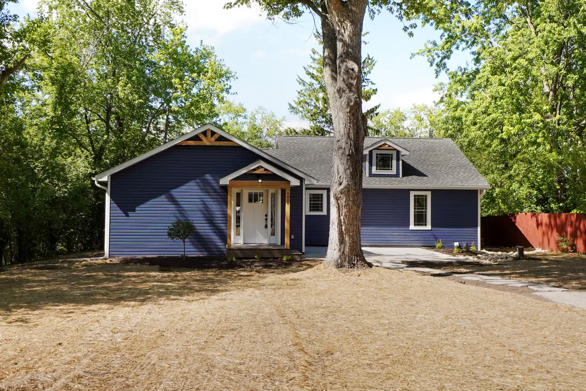 4004 Forest Dr, Delavan, WI 53115 - #1