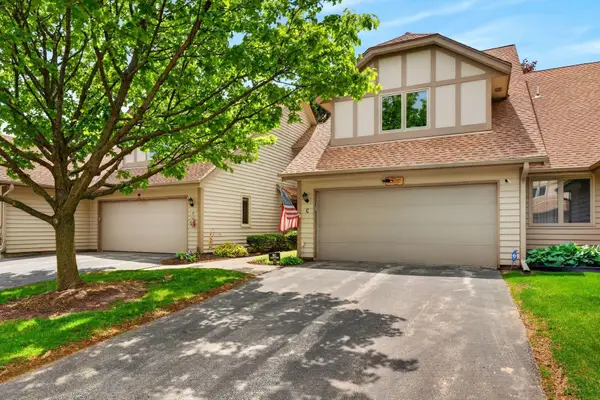 N34W23849 Grace Ave, Pewaukee, WI 53072