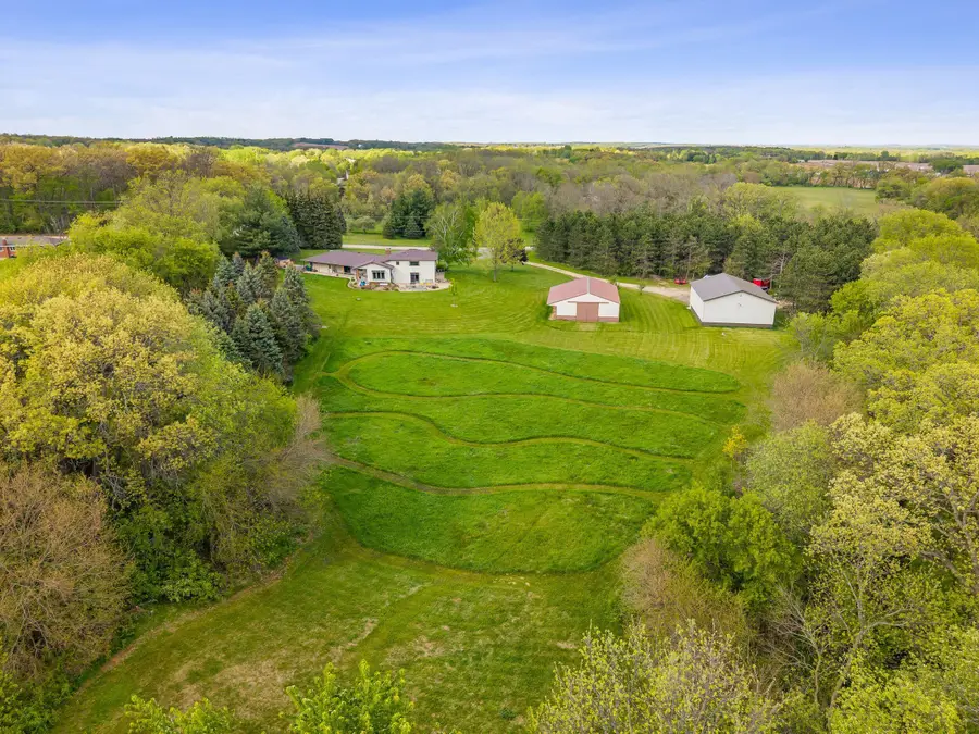 4613 W Rutland Rd, Rutland, WI 53521 - #2