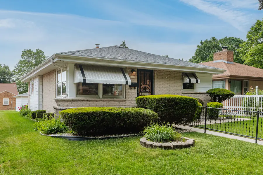 4110 N 74th St, Milwaukee, WI 53216 - #3