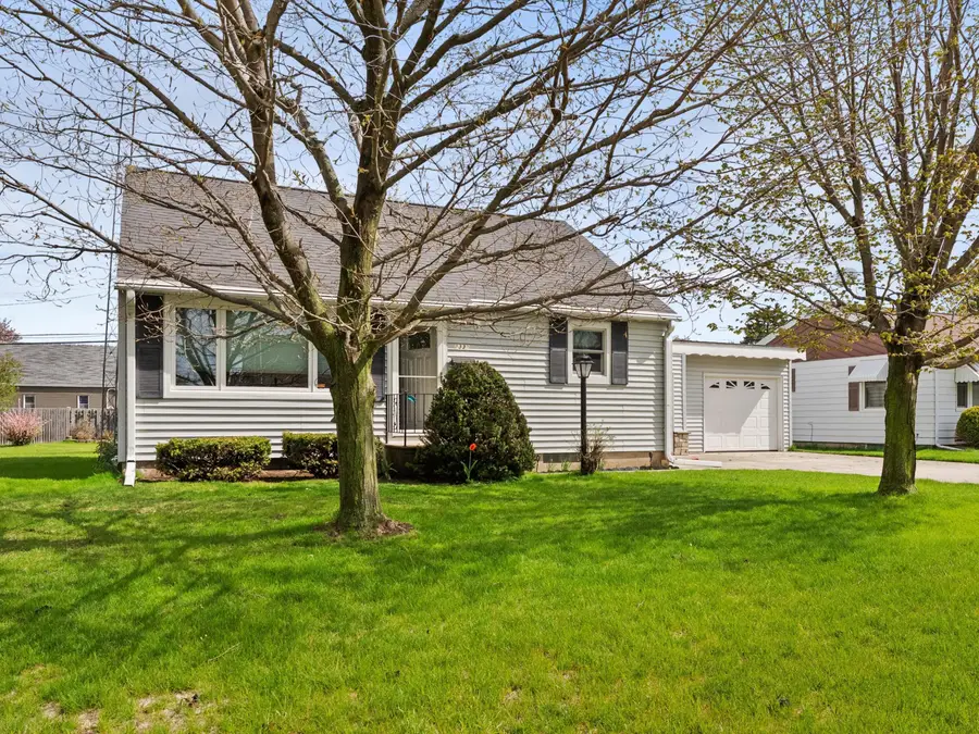 2332 37th St, Two Rivers, WI 54241 - #2