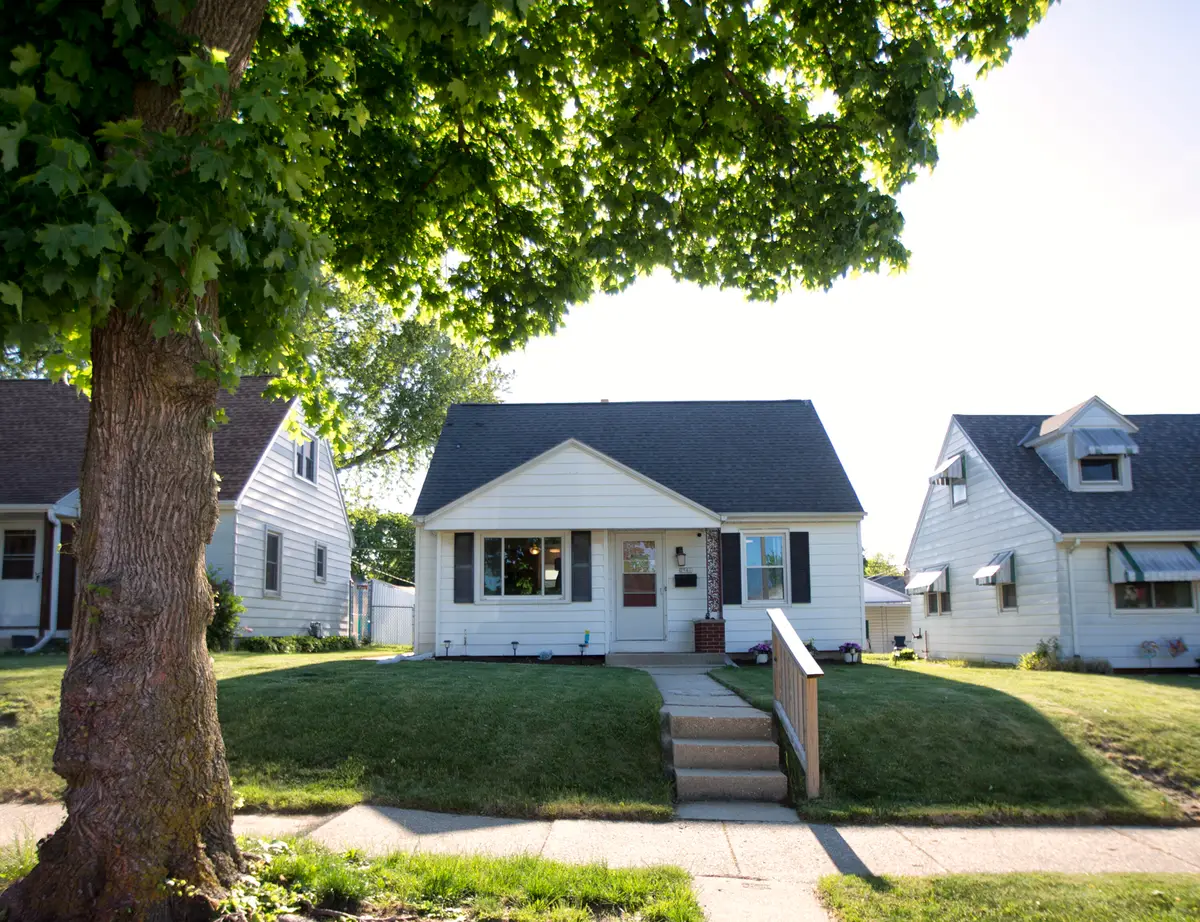 2561 S 70th St, Milwaukee, WI 53219 - #1