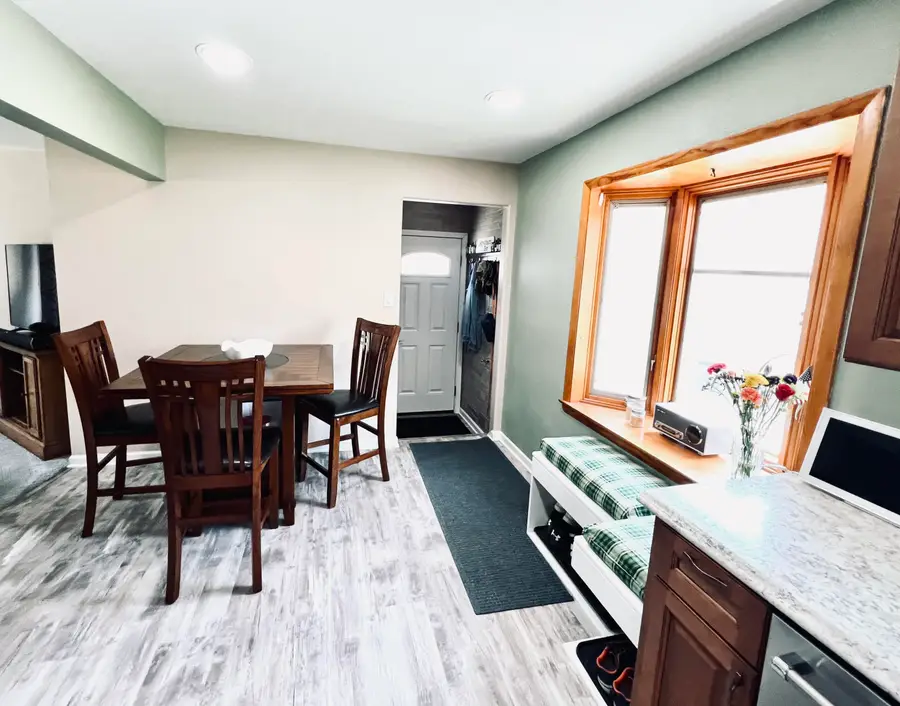 5603 S Hately Ave, Cudahy, WI 53110 - #3