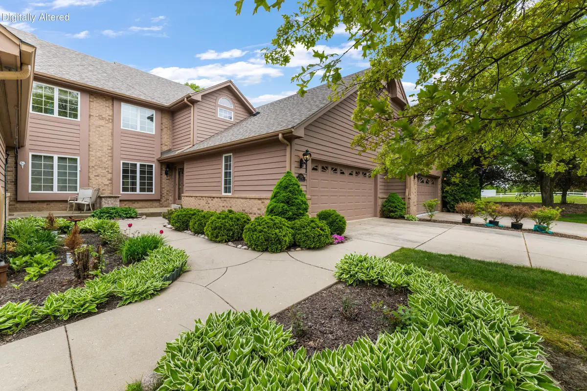 7519 W Mallory Way, Franklin, WI 53132 - #1
