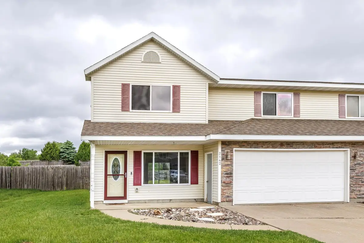 2142 Julie Ave, Sparta, WI 54656 - #1