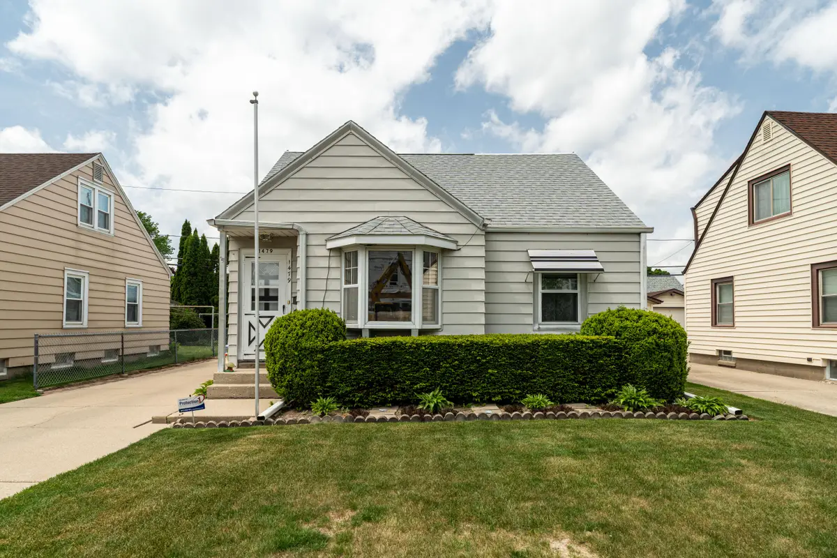 1479 S 93rd St, West Allis, WI 53214 - #1