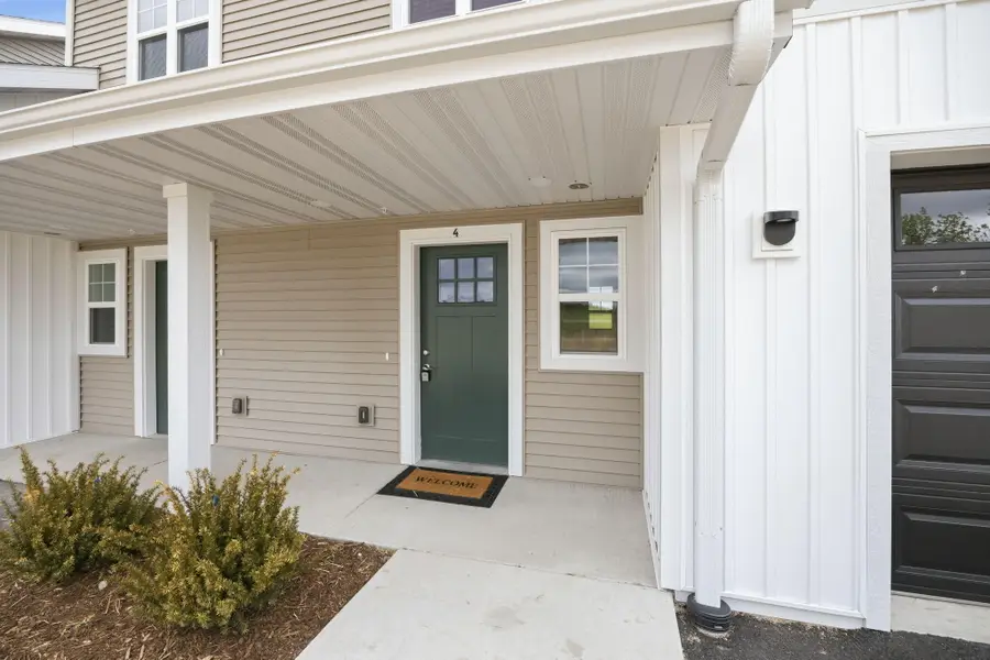 1364 Marigold Dr, Fort Atkinson, WI 53538 - #3