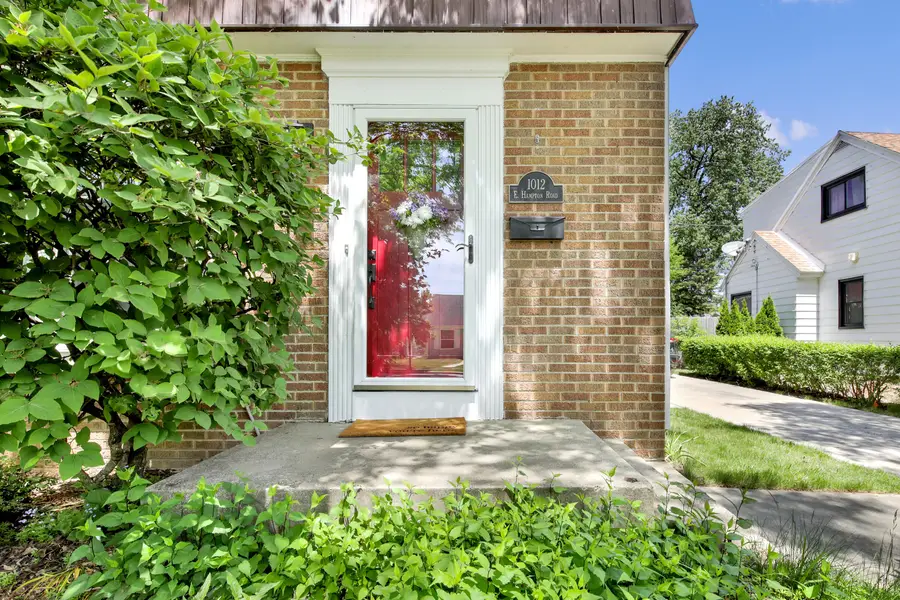 1012 E Hampton Rd, Whitefish Bay, WI 53217 - #2