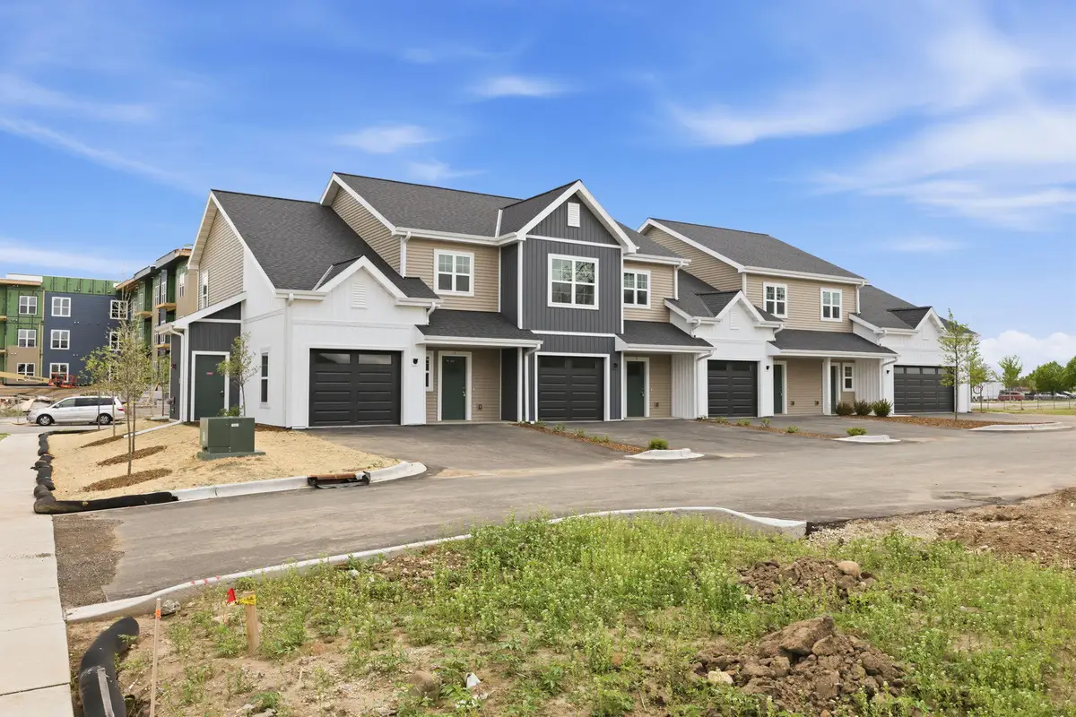 1364 Marigold Dr, Fort Atkinson, WI 53538 - #1