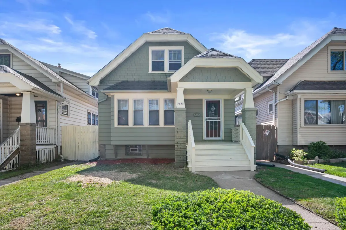 5543 N 34th St, Milwaukee, WI 53209 - #1