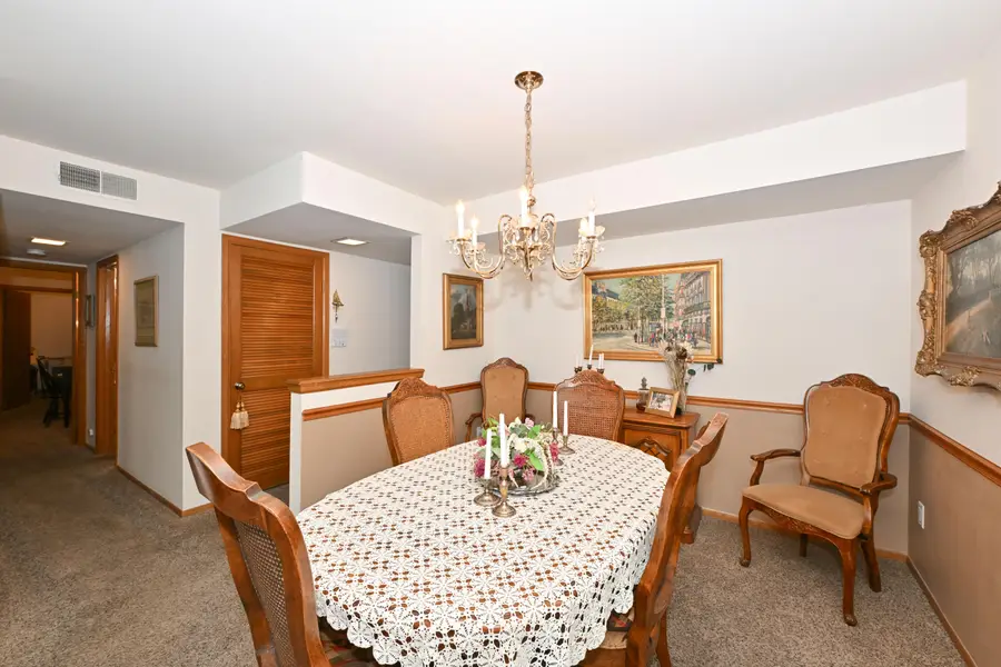 1730 W Green Tree Rd, Glendale, WI 53209 - #2