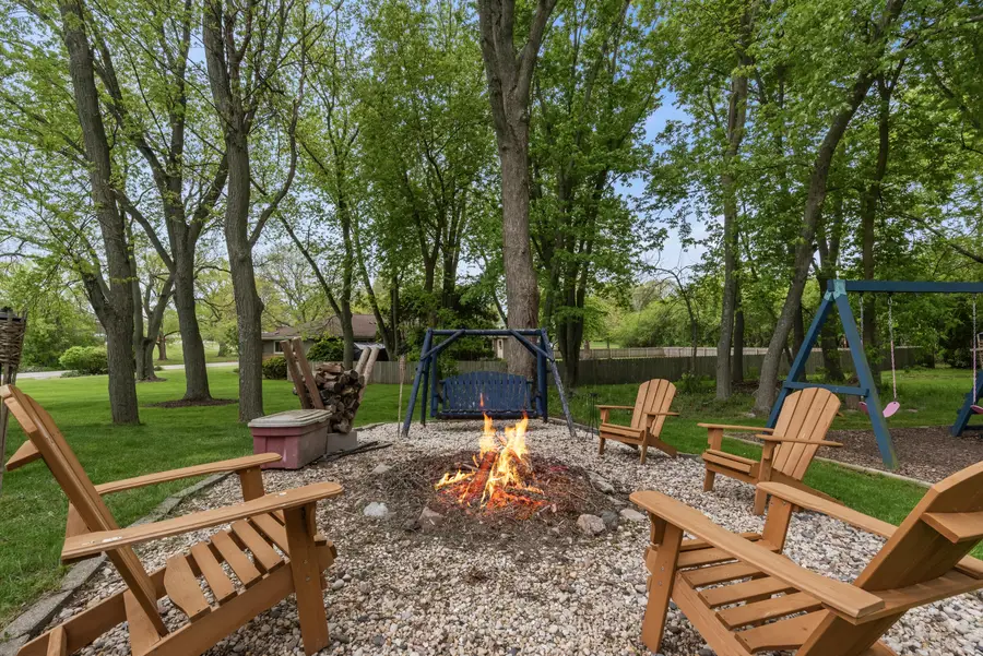 11311 N St James Ln, Mequon, WI 53092 - #2