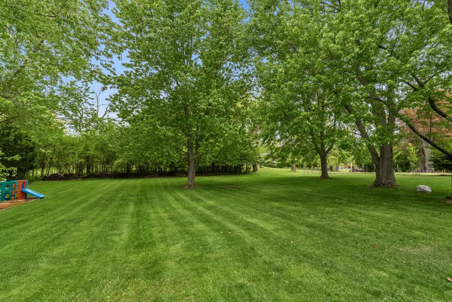 11311 N St James Ln, Mequon, WI 53092 - #3