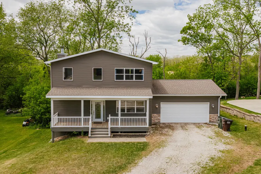 N9167 Walnut St, East Troy, WI 53120 - #3