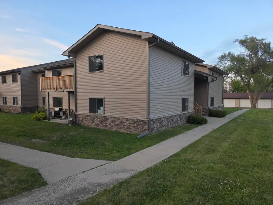 1011 S Second St, Delavan, WI 53115 - #2