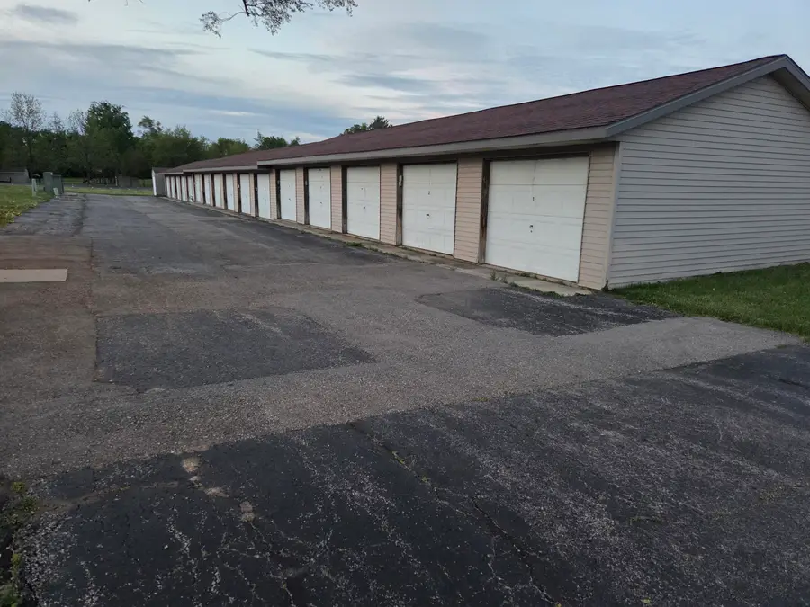 1011 S Second St, Delavan, WI 53115 - #3