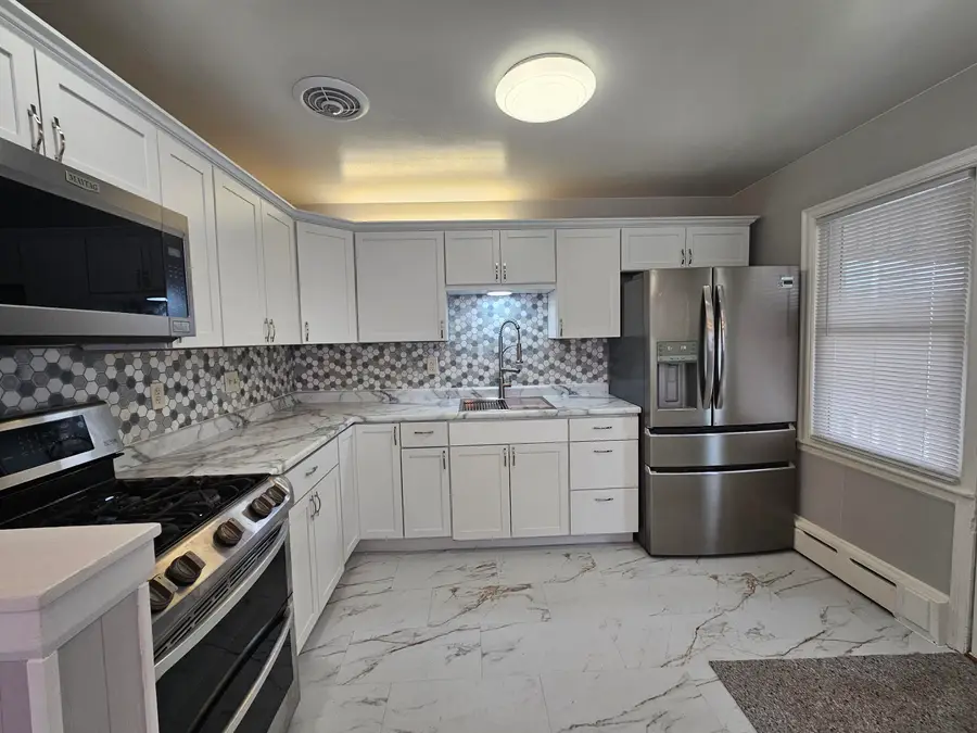 2032 Howe St, Racine, WI 53403 - #3